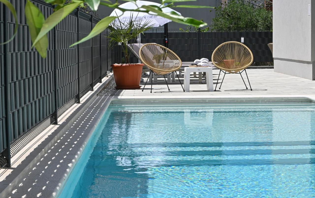 Luxury Apartment Maravic With Private Pool Trogir Zewnętrze zdjęcie